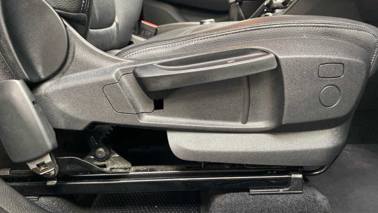 BMW 2 Series 218i Luxury 5dr Step Auto Petrol Estate